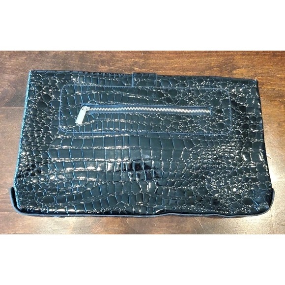 White House Black Market Black Croc Purse Clutch Handbag Silver Buckle Large - Picture 2 of 8